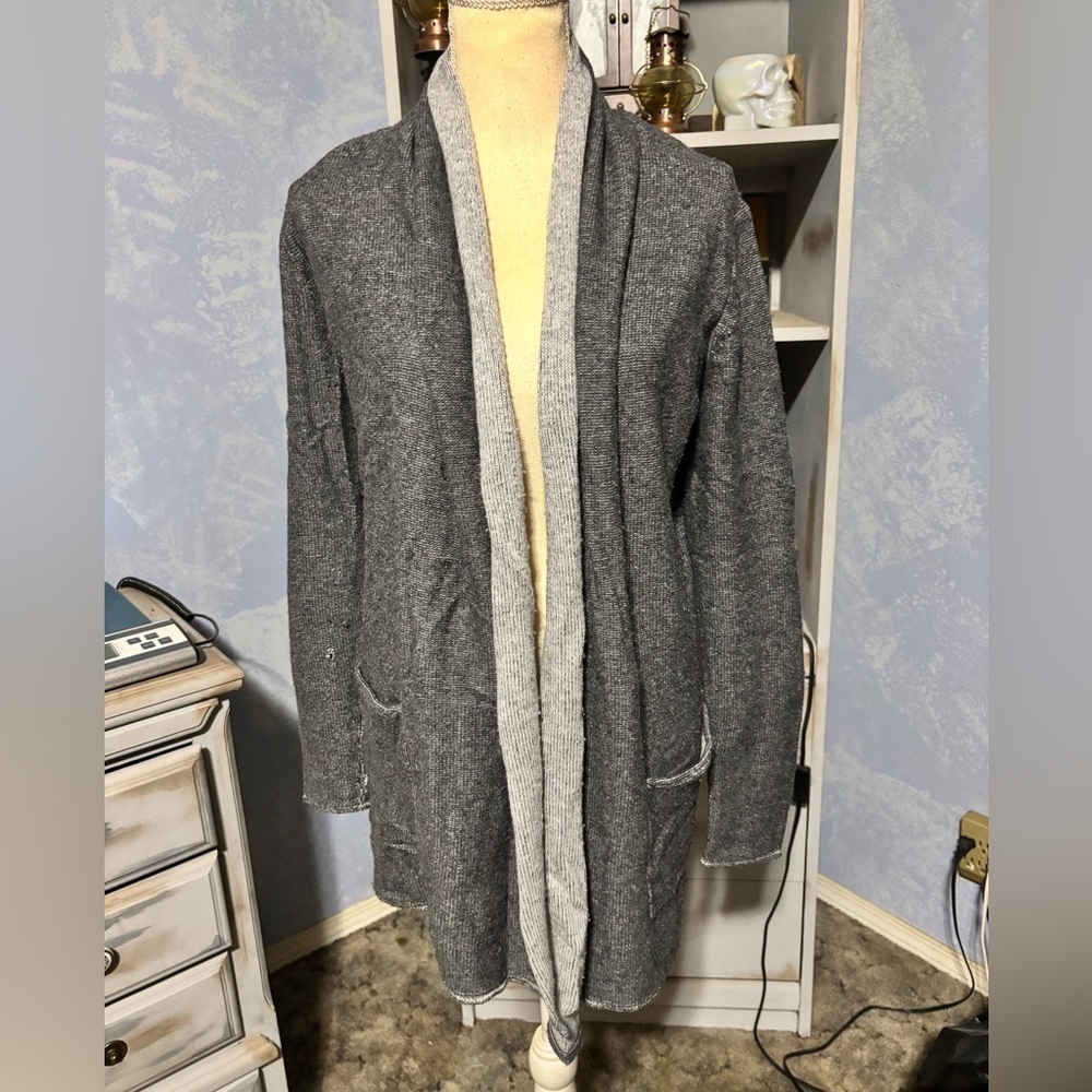 🛍bundle sale🛍Babaton Gray Wool & Cashmere Sweater Cardigan small - Picture 2 of 10